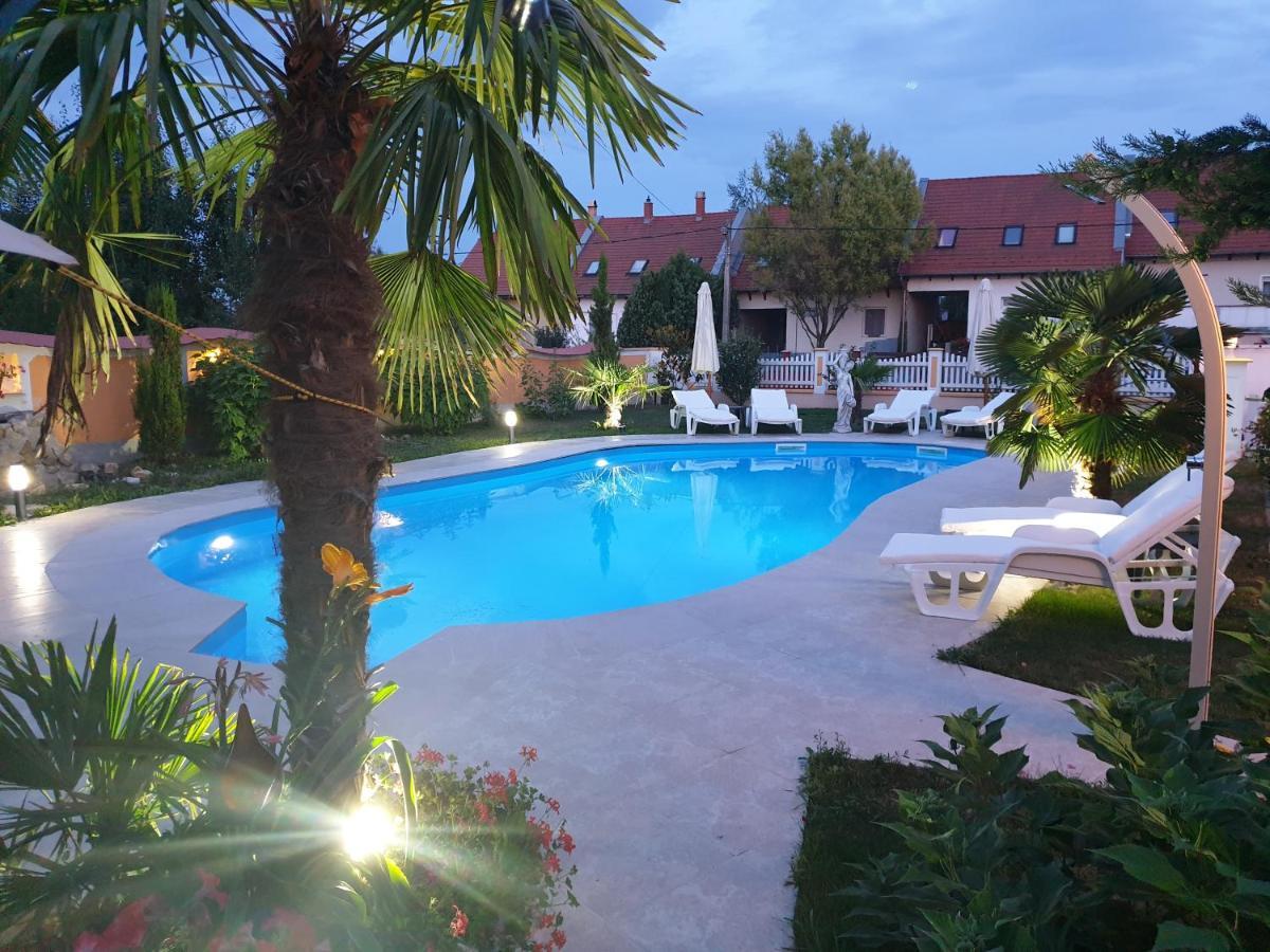 Paradise-Garden-Zamárdi Extérieur photo